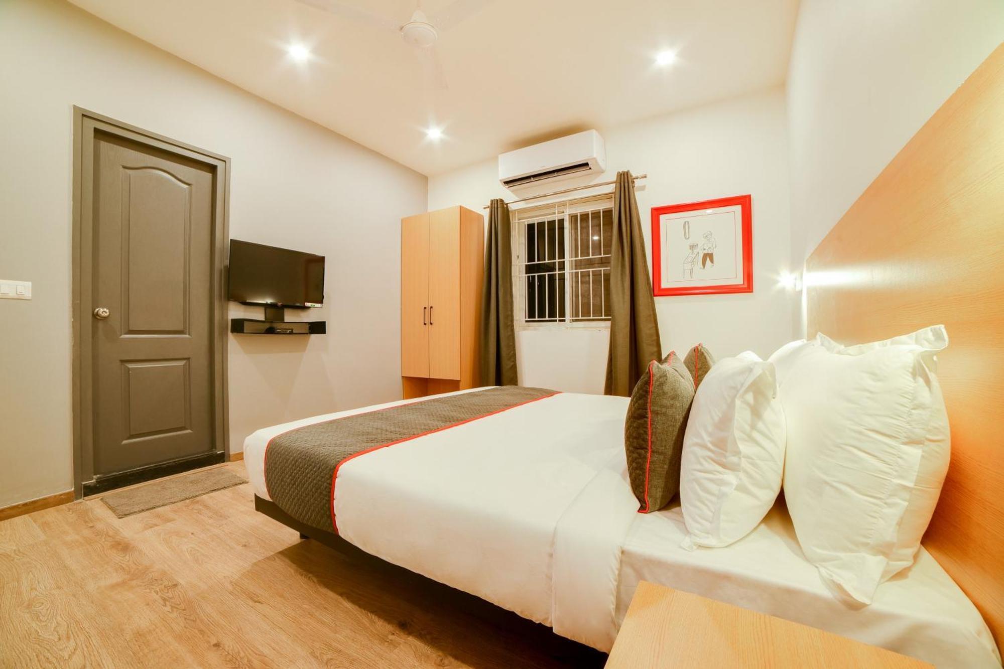 Super Townhouse Hosur Main Road Bommanahalli Near Gopalan Innovation Mall Бангалор Экстерьер фото
