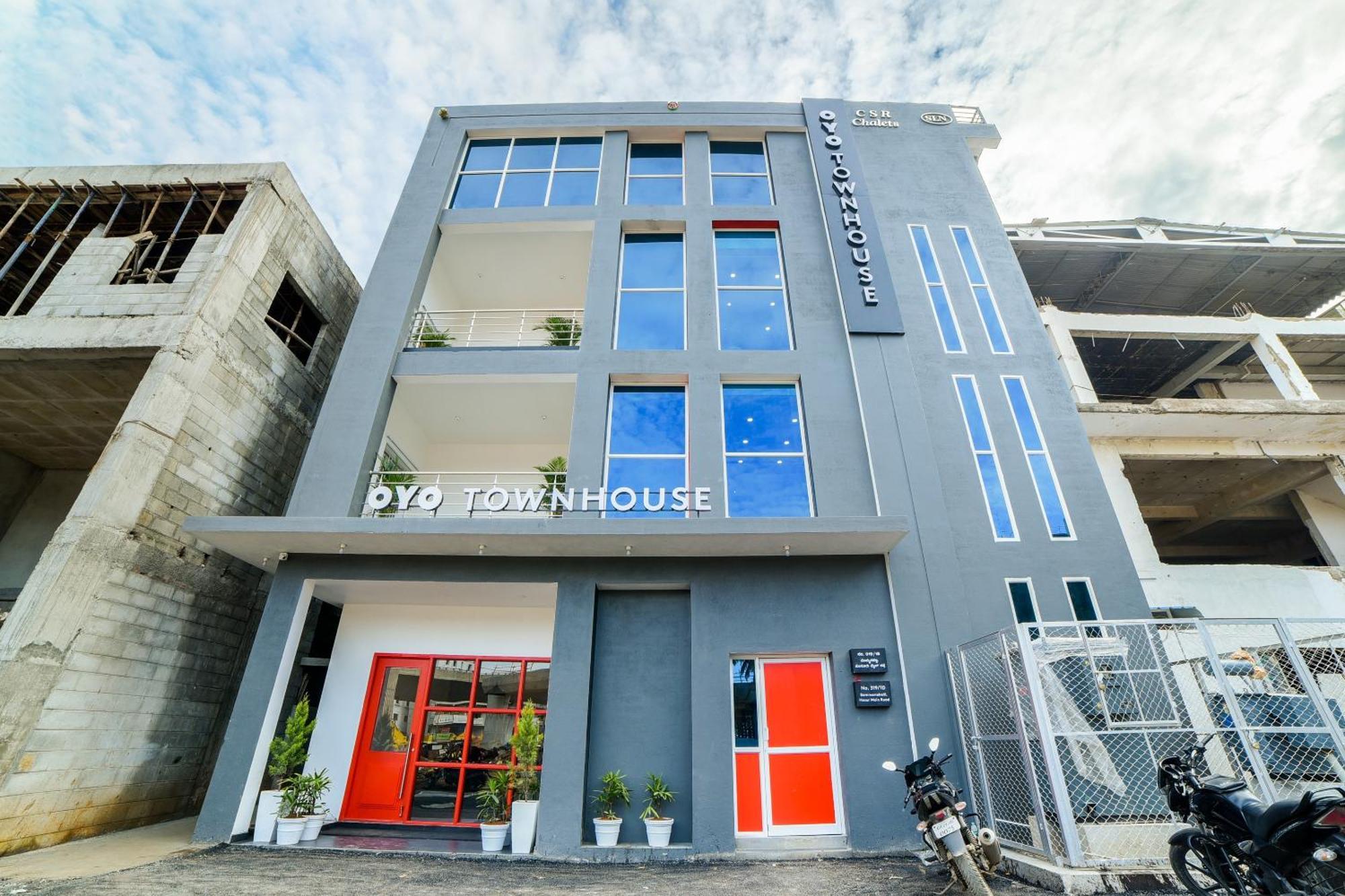 Super Townhouse Hosur Main Road Bommanahalli Near Gopalan Innovation Mall Бангалор Экстерьер фото
